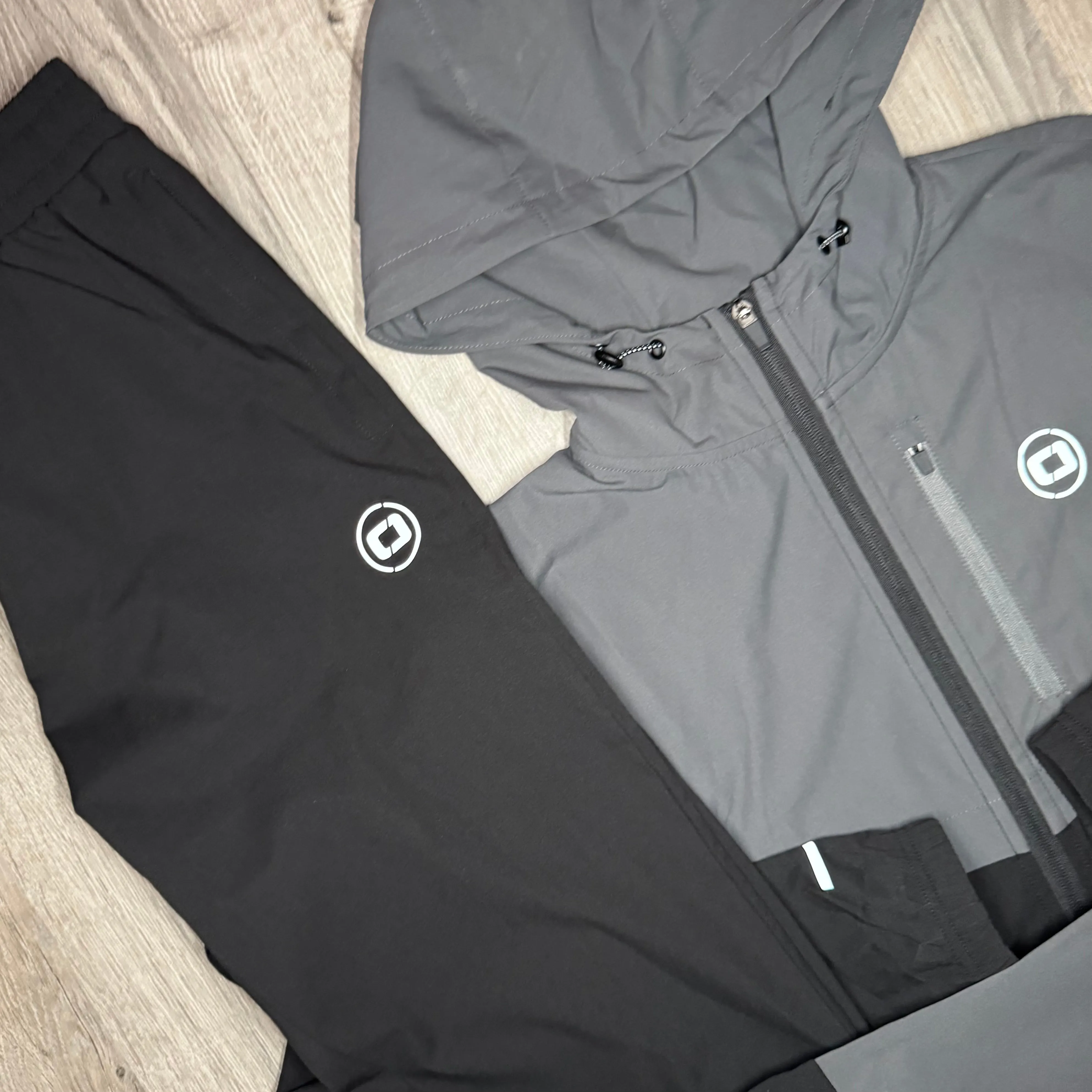 Certified Jacket & Bottoms Set - Black / Grey