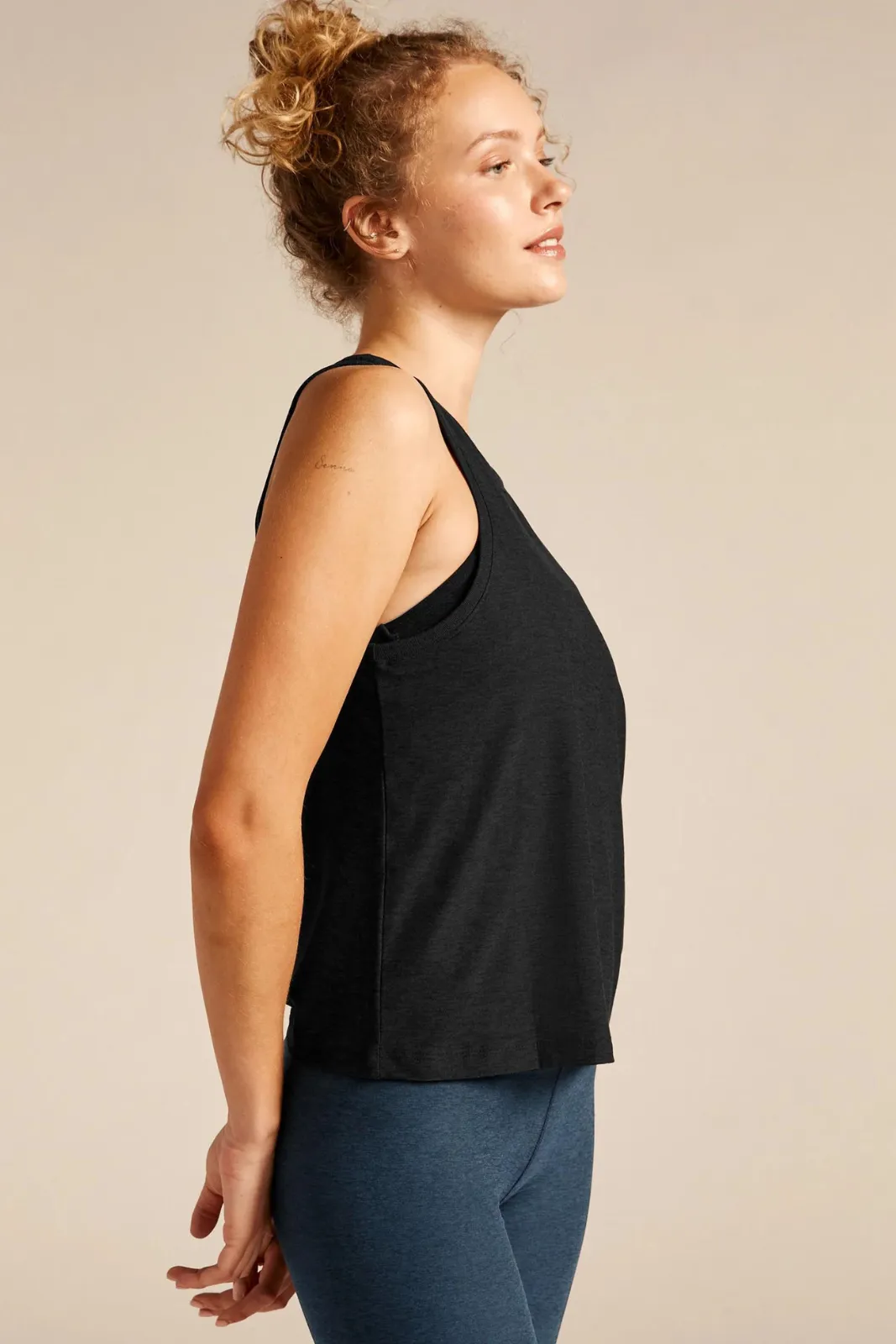 Featherweight Rebalance Tank Darkest Night