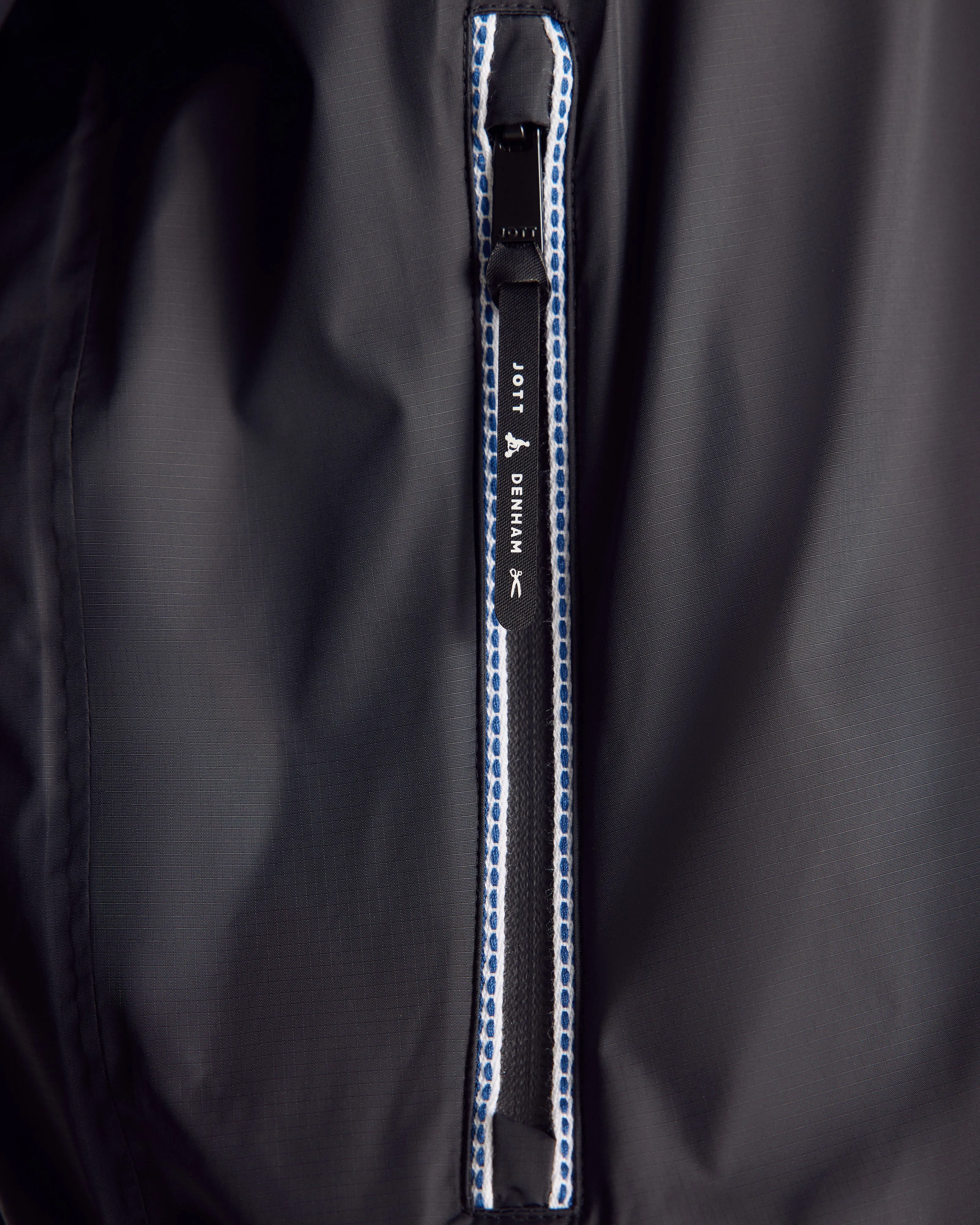 Fluid MNW JOTT x DENHAM pack-away waterproof jacket Black