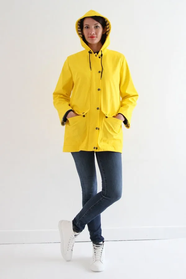 I am JACQUES (Ladies) - Classic Raincoat Pattern -  I AM PATTERNS