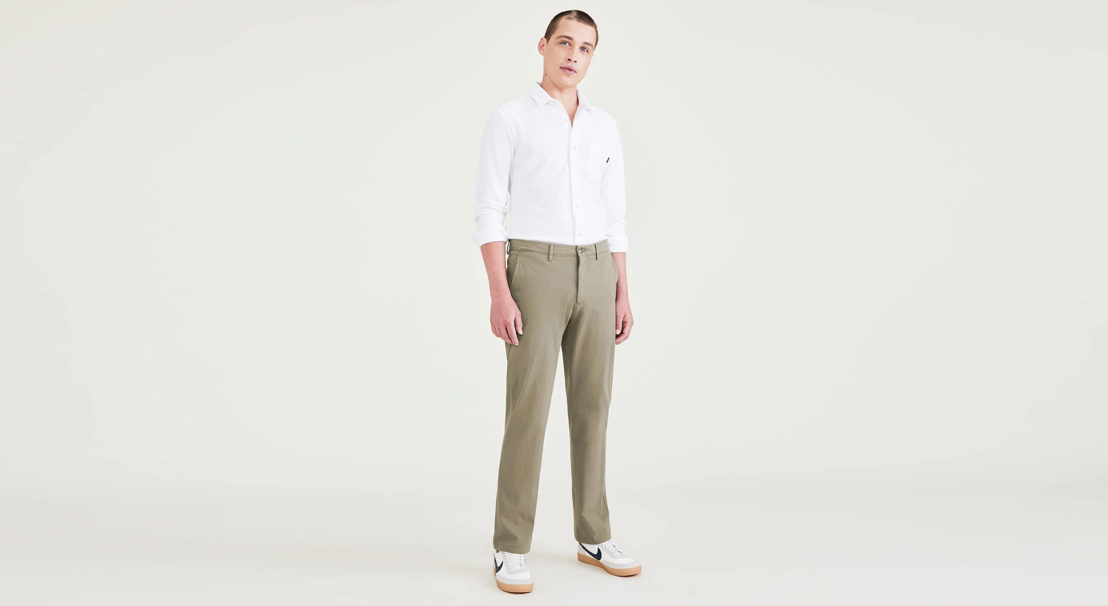 Men's Slim Fit Smart 360 Flex Alpha Chino Pants