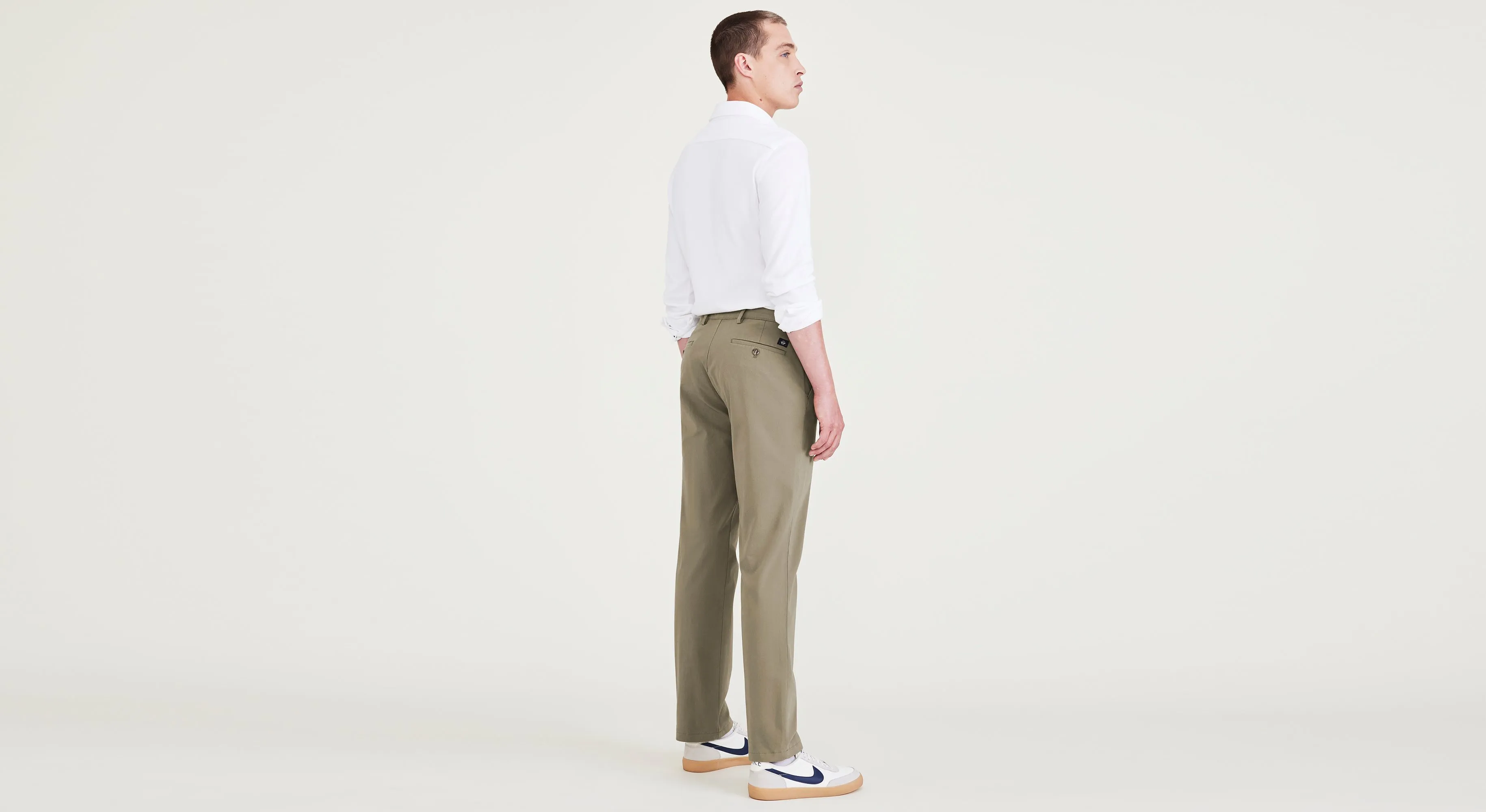 Men's Slim Fit Smart 360 Flex Alpha Chino Pants