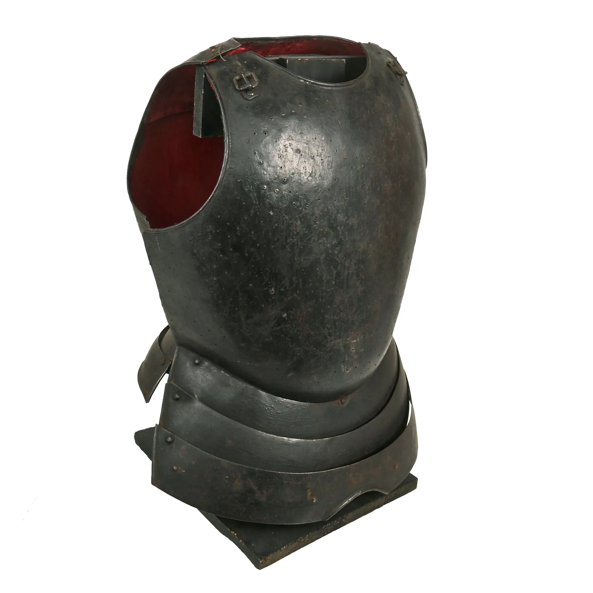 Original 17th Century English Style Lightweight Mounted Trooper Vented Plate Armor Cuirass Set with Faulds - Formerly Part of the A.A.F. Tank Museum