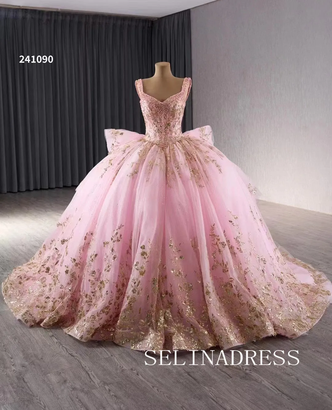 Pink Beaded Sequins Wedding Dresses Straps Quinceanera Dress With Bowknot 241090