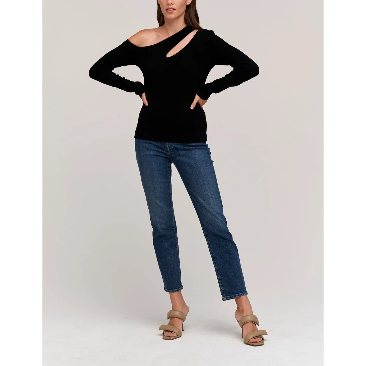 Rosalina Cut Out Top - Black.