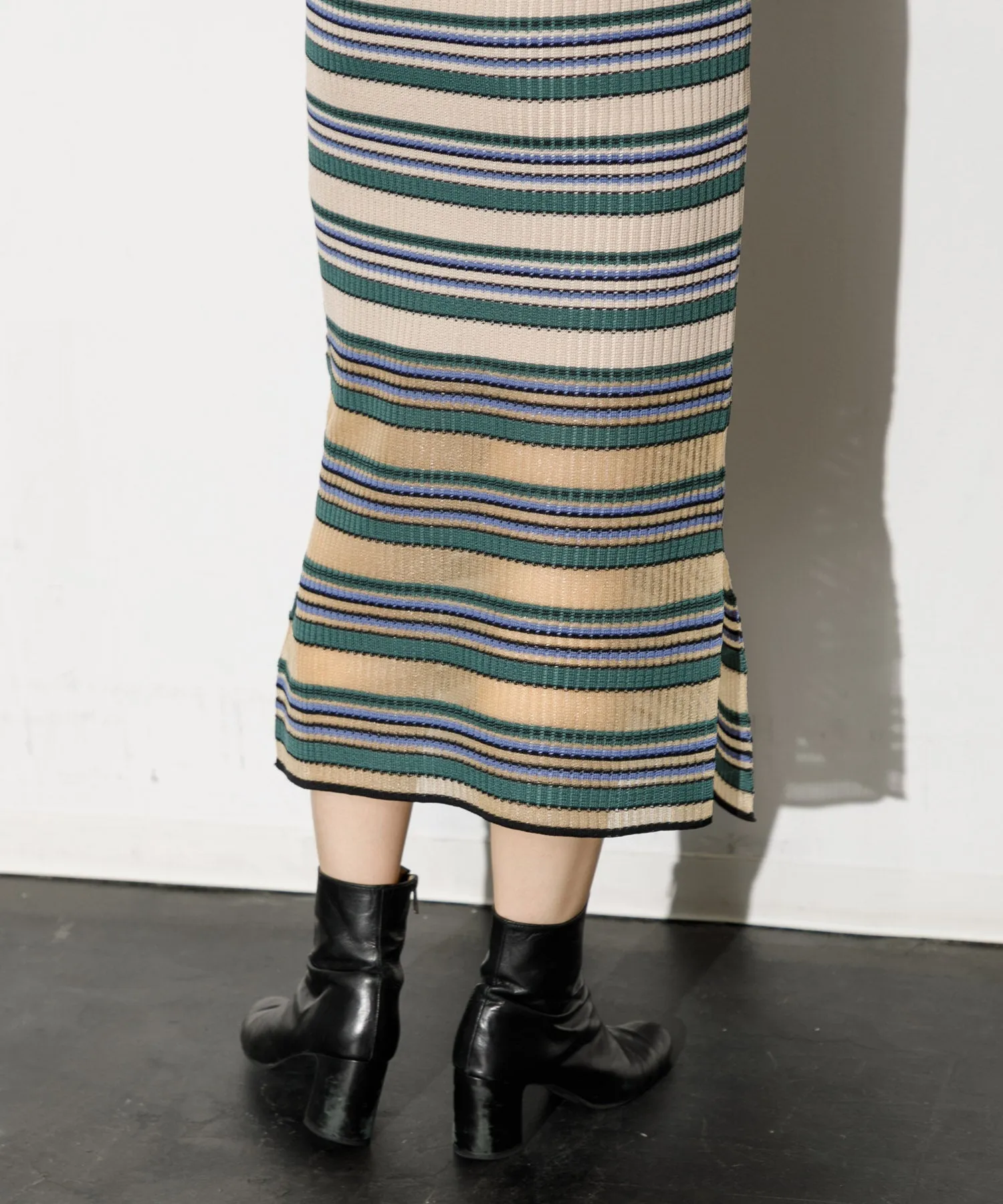 【WOMEN】TRICOTÉ BORDER SKIRT